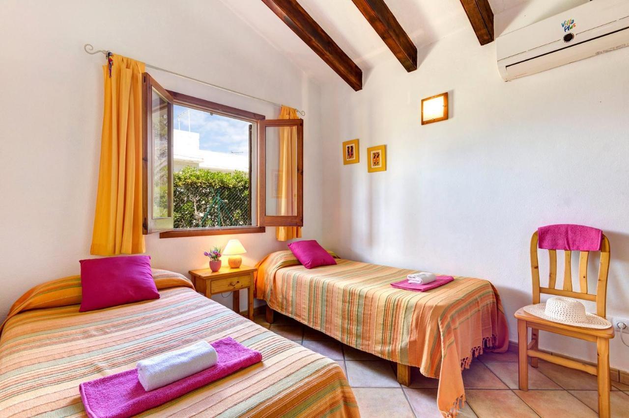 Gerard Villa, Cala Blanca Cala Santandria  Esterno foto