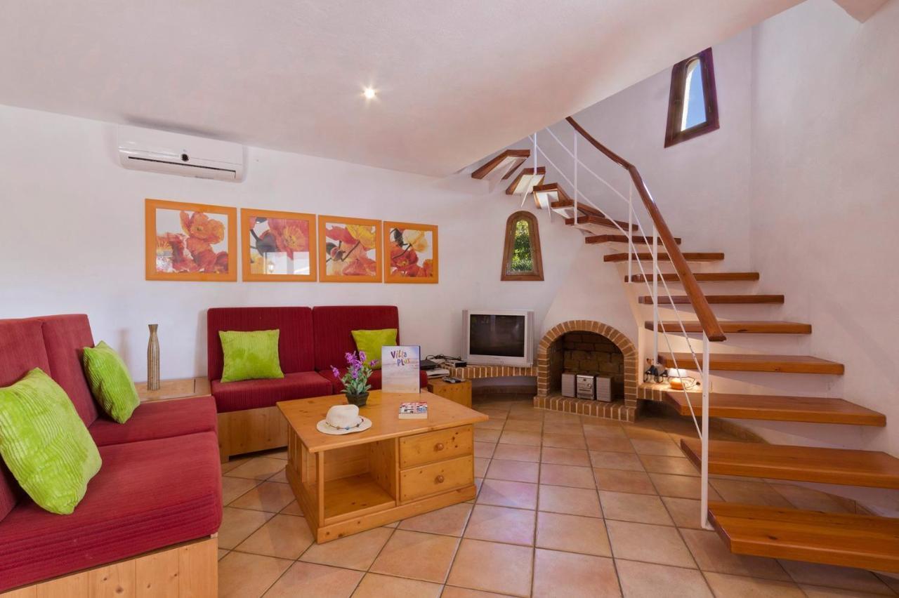Gerard Villa, Cala Blanca Cala Santandria  Esterno foto