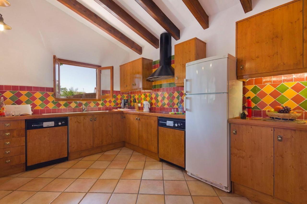 Gerard Villa, Cala Blanca Cala Santandria  Esterno foto